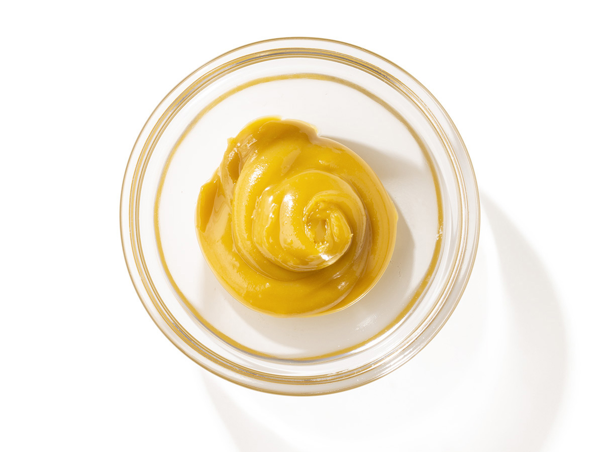 Budder concentrate in a clear dish
